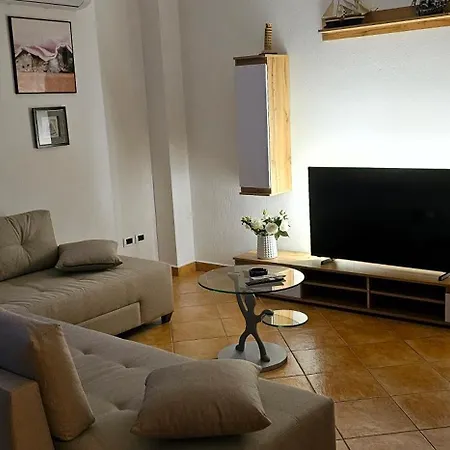 Shtepi Plazhi Buze Detit Durres,shkembi I Kavajes Apartment Durres